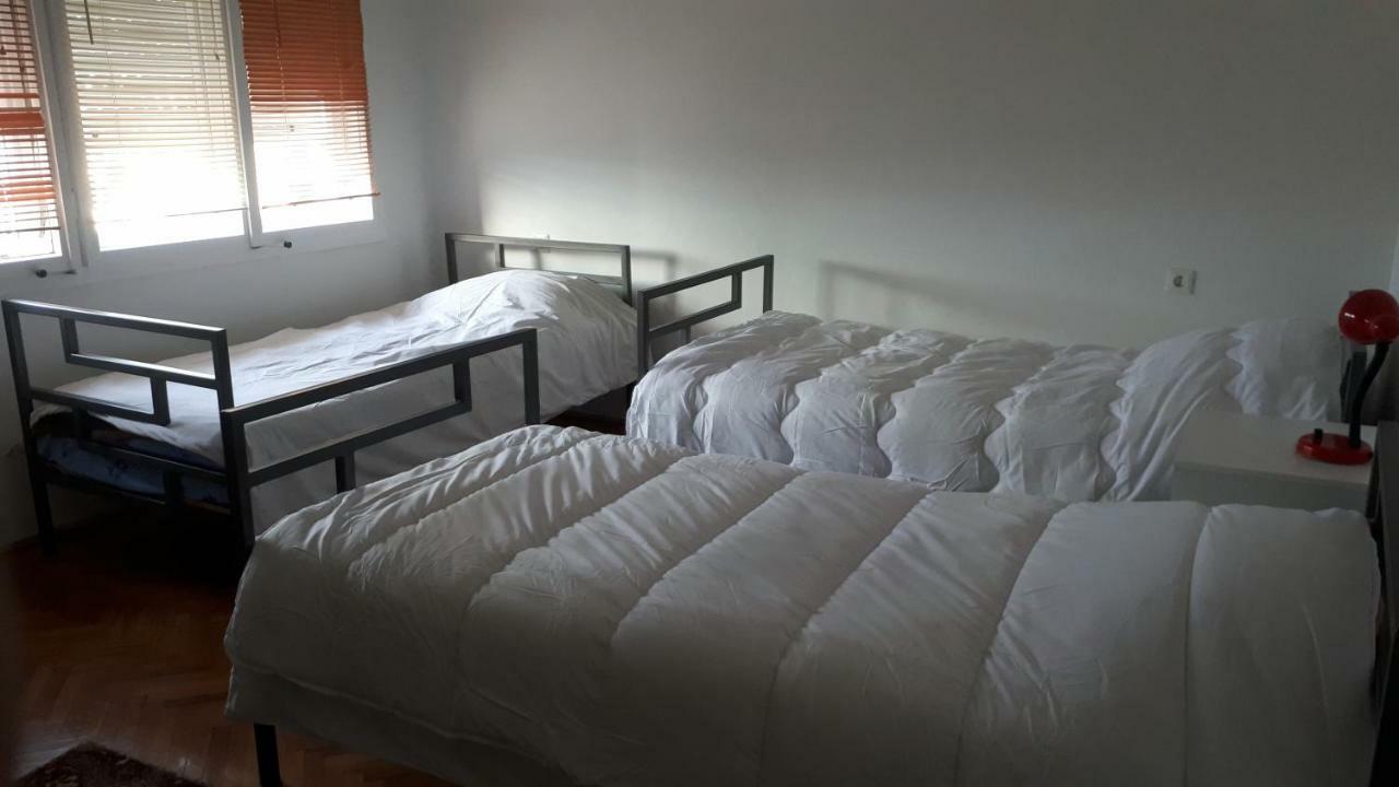 Edelweiss Hostel Štip Extérieur photo